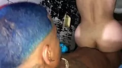 Abspielen Ninfeta Branquinha von 18 Jahren wird von einem Hardcore-Interracial-Porno geliebt