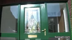 Afspelen Vreemdgaande Engelse milf dame Sonia neukt haar zoon met enorme borsten en een mof fetish