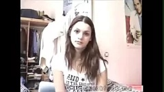 Jouer Ma adolescente britannique a accepté tous mes fantasmes sexuels dans cette vraie réalité amateur de creampie