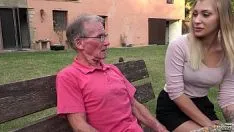 Odtwórz Porno z lesbijkami Mojneag Care Isi Fute Nepoata