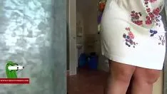 Oynat Şişmanla Seks Sadece Tuvalet Kapağında Sikişecek Yer Yok