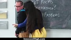 Redare Ea Este Profesoara Cu Chef De Sex