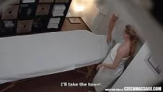 Play Xnxx With Blacks Fucks A Blonde Who Comes For A Massage