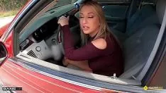 Redare Pirno gratis cu o gagica blonda fututa la marginea soselei
