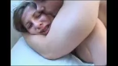 Play He Films His Girlfriend In The Face When He Screams In Pain